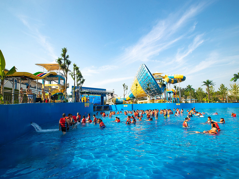 襄陽(yáng)山藥小鎮(zhèn)水上樂園